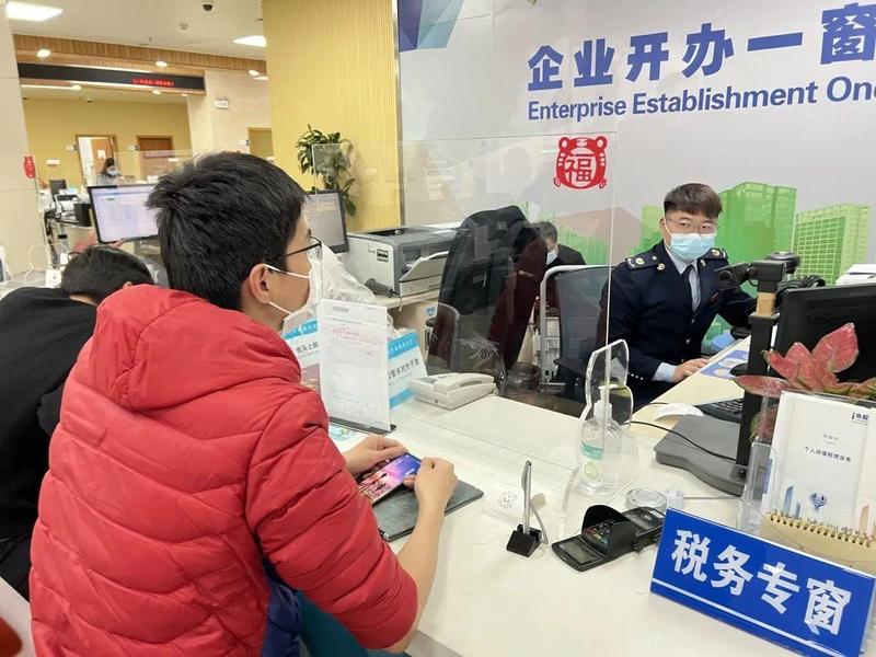 學雷鋒 齊抗疫 | 坪山稅務勇擔使命抗疫情，商標代理顯擔當